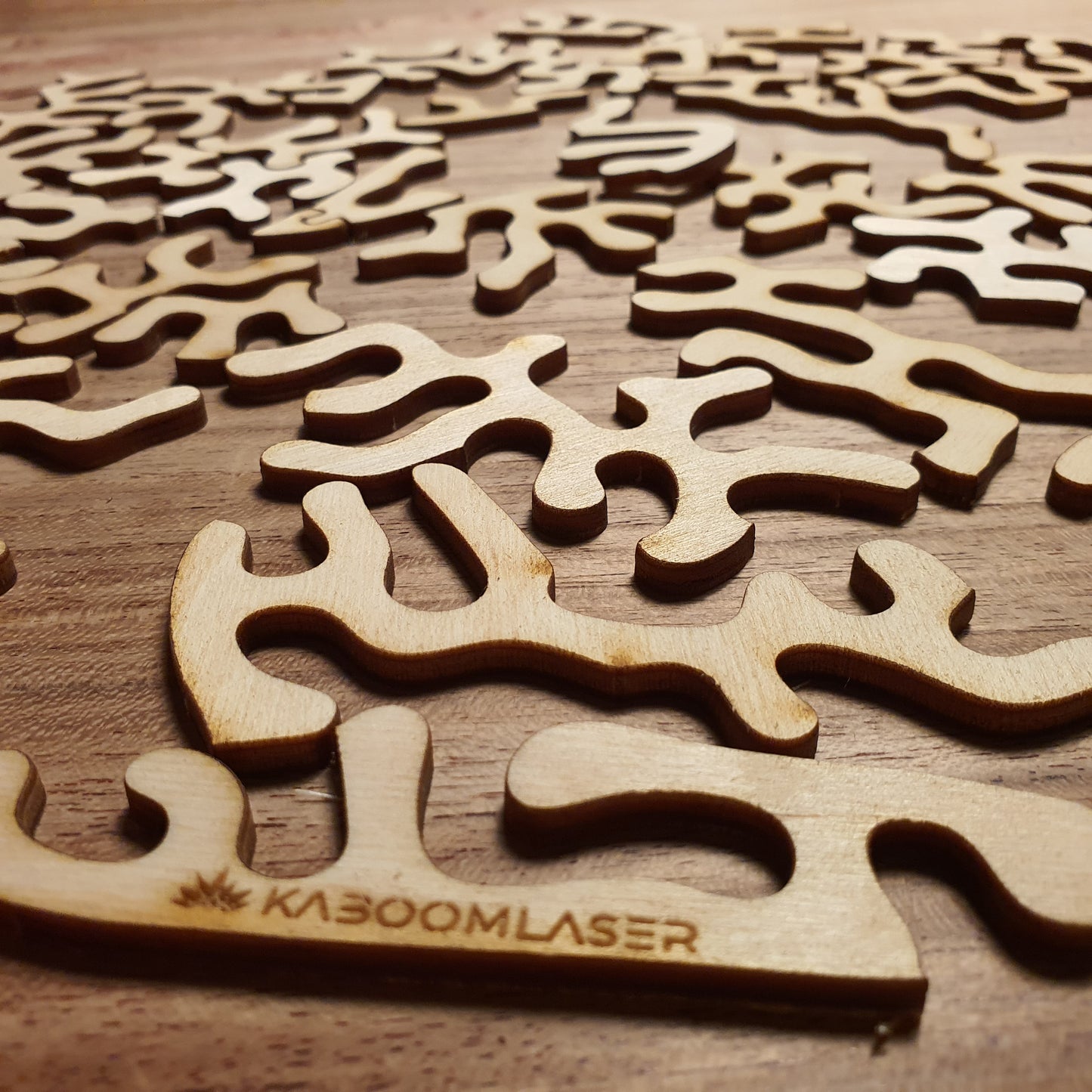 Hand | Houten Puzzel | Entropy serie | 67 stukjes - kaboomlaser